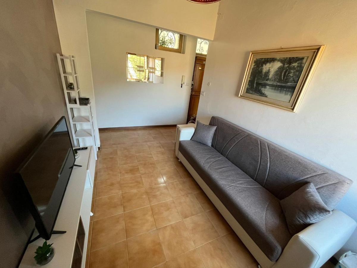 Appartamento Il Vicolo ฟลอเรนซ์ ภายนอก รูปภาพ