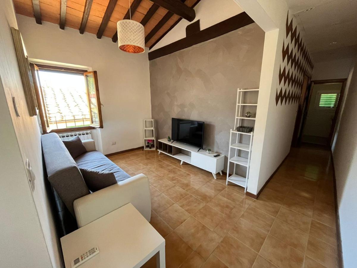 Appartamento Il Vicolo ฟลอเรนซ์ ภายนอก รูปภาพ